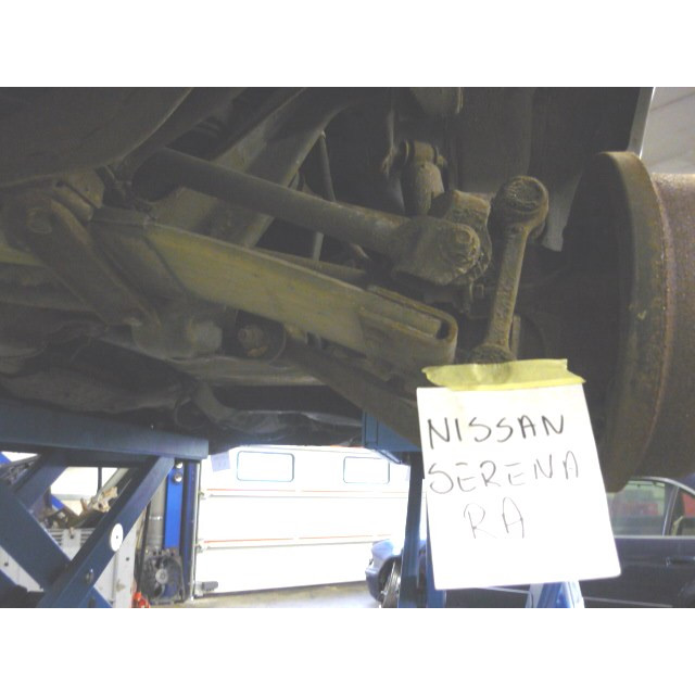 Reaction rod rear right Nissan Serena (C23) (1992 - 2002) MPV 2.0 SLX,SGX 16V (SR20DE)