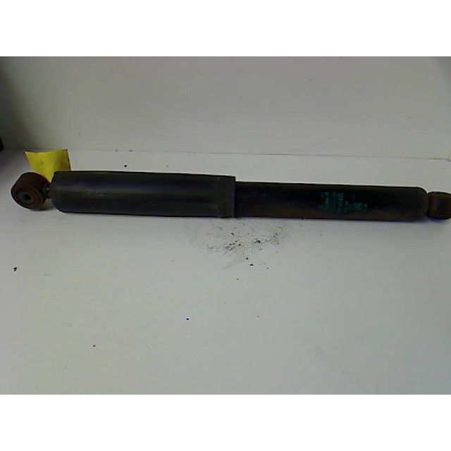 Shock absorber rear right Renault Master II (JD) (1997 - 2000) Bus 2.8 dTi T28 (S9W-702)