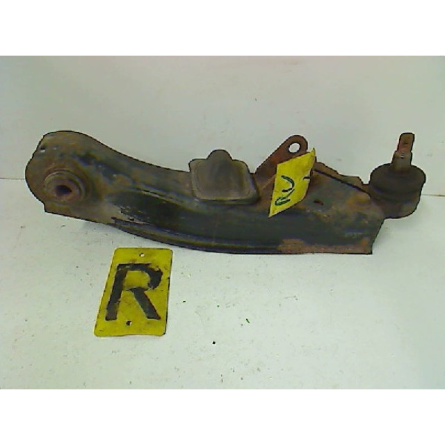 Suspension arm front right Hyundai H 1/H 200 (1997 - 2001) Bus 2.5 TD (D4BF)