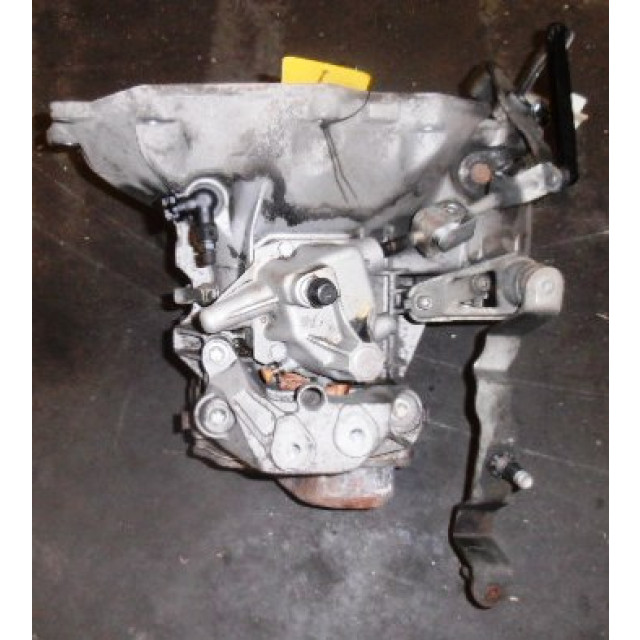 Gearbox Vauxhall / Opel Corsa C (F08/68) (2000 - 2009) Hatchback 1.7 DTI 16V (Y17DT)