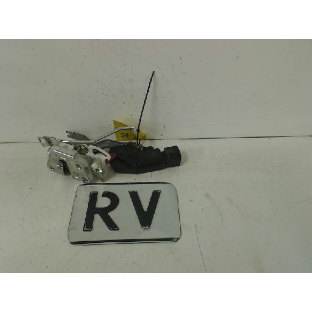 Locking mechanism door electric central locking front right Peugeot 107 (2005 - 2014) Hatchback 1.0 12V (384F(1KR))