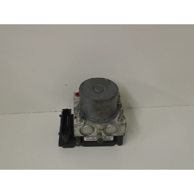 Abs pump Renault Modus/Grand Modus (JP) (2004 - 2012) MPV 1.5 dCi 80 (K9K-750)
