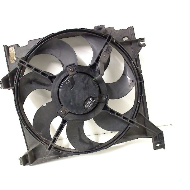 Cooling fan motor Kia Cerato (2005 - 2008) Hatchback 1.5 CRDi 16V (D4FA)