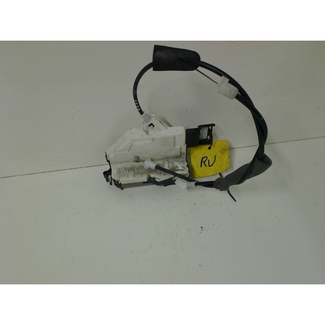 Locking mechanism door electric central locking front right Peugeot 308 SW (4E/H) (2007 - present) Combi 1.6 VTI 16V (EP6C(5FW))