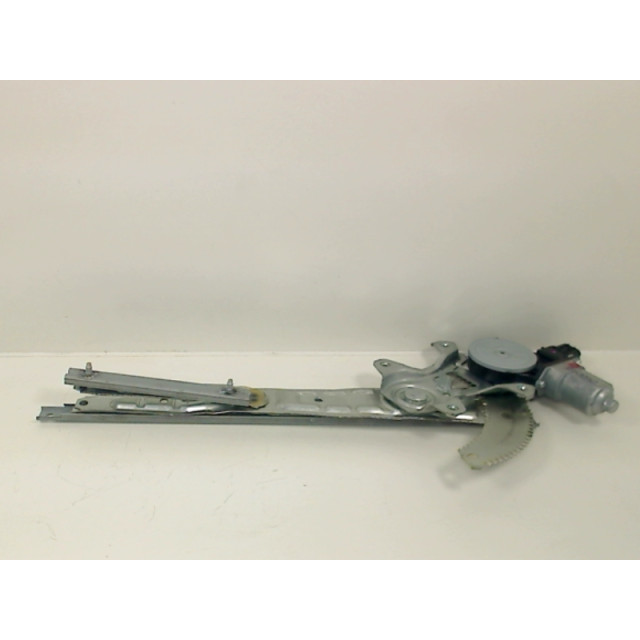 Window mechanism front right Mitsubishi Space Star (A0) (2012 - present) Space Star Hatchback 1.0 12V Mivec AS&G (3A90)