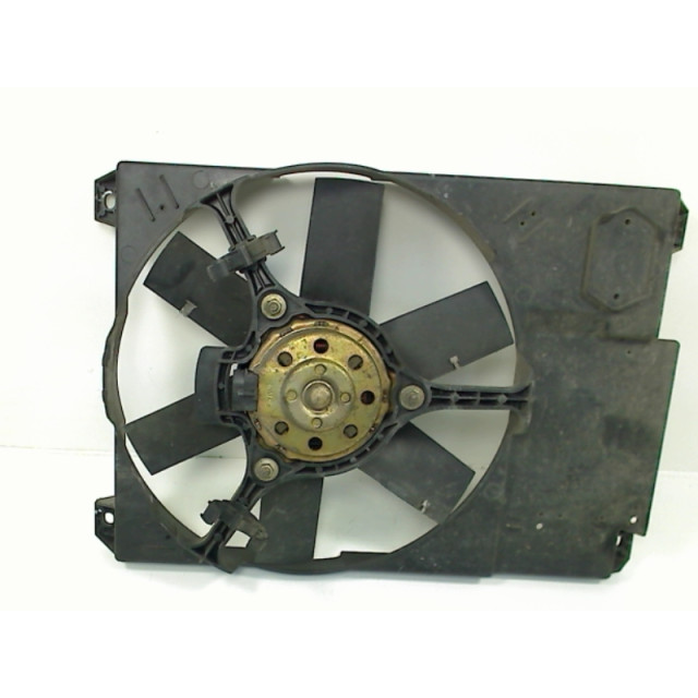 Cooling fan motor Peugeot Boxer (244) (2002 - 2006) Van 2.2 HDi (DW12TED(4HY))