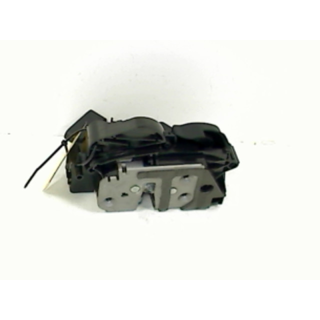 Locking mechanism door electric central locking front left Ford C-Max (DXA) (2010 - 2014) MPV 1.6 TDCi 16V (T3DB)