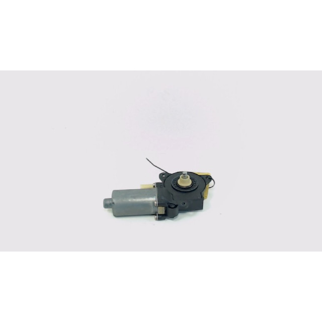 Electric window motor front right Ford Fusion (2002 - 2012) UAV 1.4 16V (FXJA)