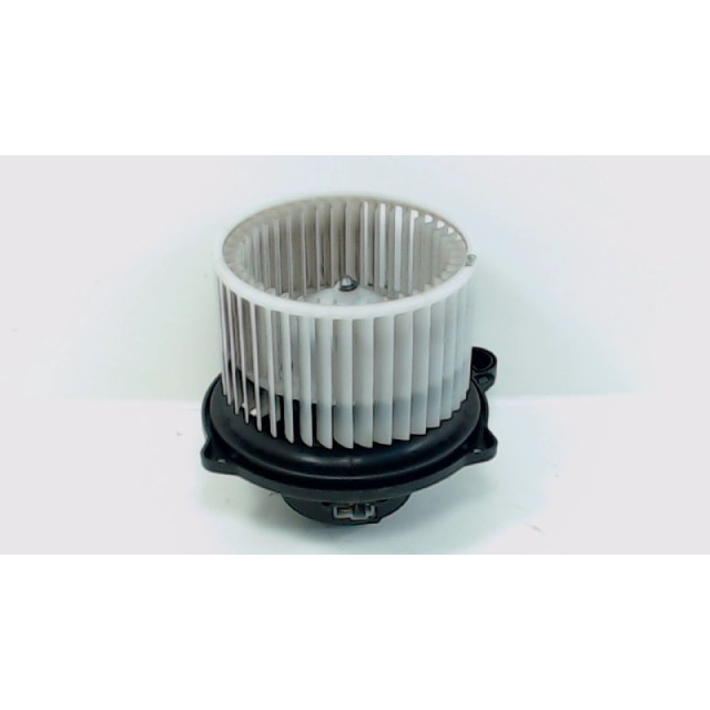 Heater fan motor Kia Pro cee'd (EDB3) (2008 - 2000) 3-Drs. 1.6 CRDi 16V (D4FB)