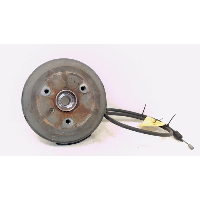 Hub rear right Smart Fortwo Coupé (451.3) (2007 - 2013) Hatchback 1.0 45 KW (3B21)