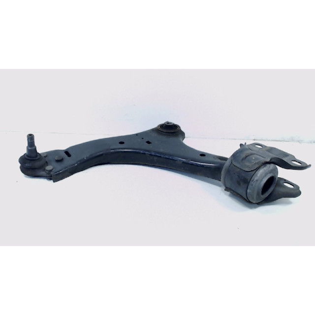 Suspension arm front left Ford Mondeo IV Wagon (2011 - 2014) Combi 1.6 TDCi 16V (T1BB)