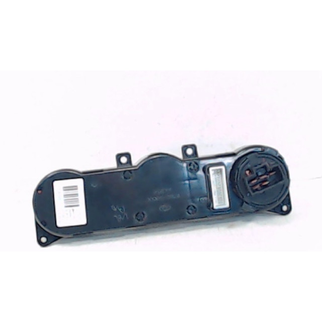 Heater control panel Kia Cee'd (EDB5) (2006 - 2012) 5-Drs. 1.4 CVVT 16V (G4FA)