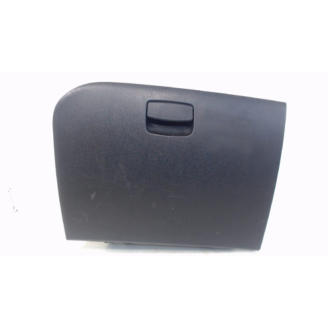 Glove box Kia Picanto (TA) (2011 - 2017) Hatchback 1.0 12V (G3LA)