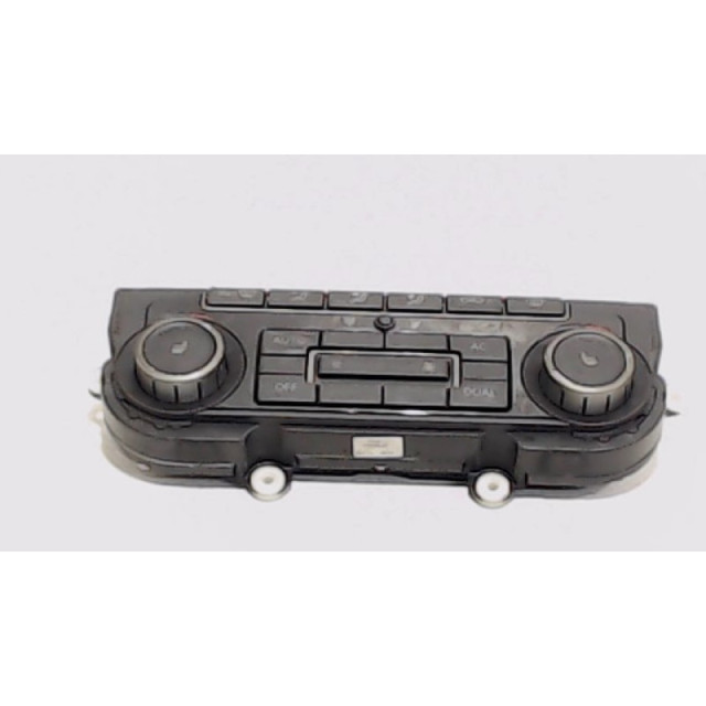 Heater control panel Volkswagen Golf VI (5K1) (2008 - 2012) Hatchback 1.4 TSI 160 16V (CAVD(Euro 5))