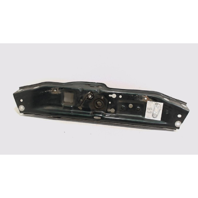 Front edge lock plate Vauxhall / Opel Astra H (L48) (2004 - 2010) Hatchback 5-drs 1.6 16V Twinport (Z16XEP(Euro 4))