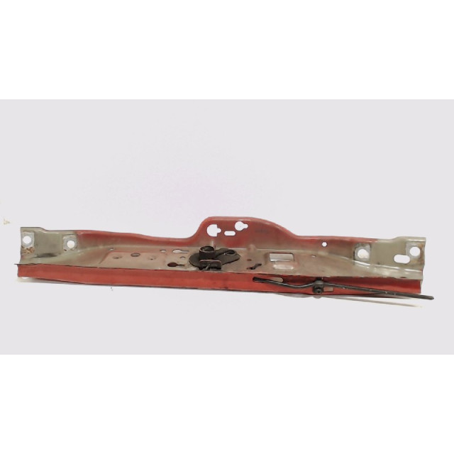 Front edge lock plate Vauxhall / Opel Astra H SW (L35) (2004 - 2010) Combi 1.7 CDTi 16V (Z17DTH(Euro 4))