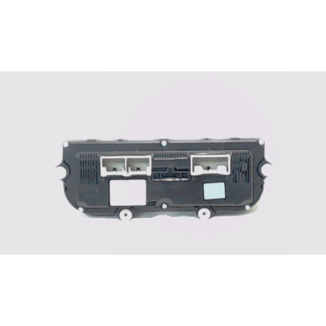 Heater control panel Volkswagen Golf VI (5K1) (2009 - 2010) Hatchback 2.0 TDI 16V (CBBB)