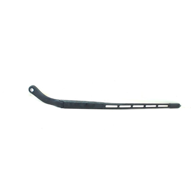 Wiper front right Citroën C4 Berline (LC/LD) (2004 - 2011) Hatchback 5-drs 1.6 HDi 16V 92 (DV6ATED4(9HX))