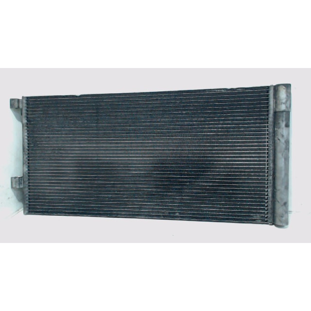 Air conditioning radiator Renault Laguna III Estate (KT) (2007 - 2015) Combi 2.0 dCi 16V 130 (M9R-744)