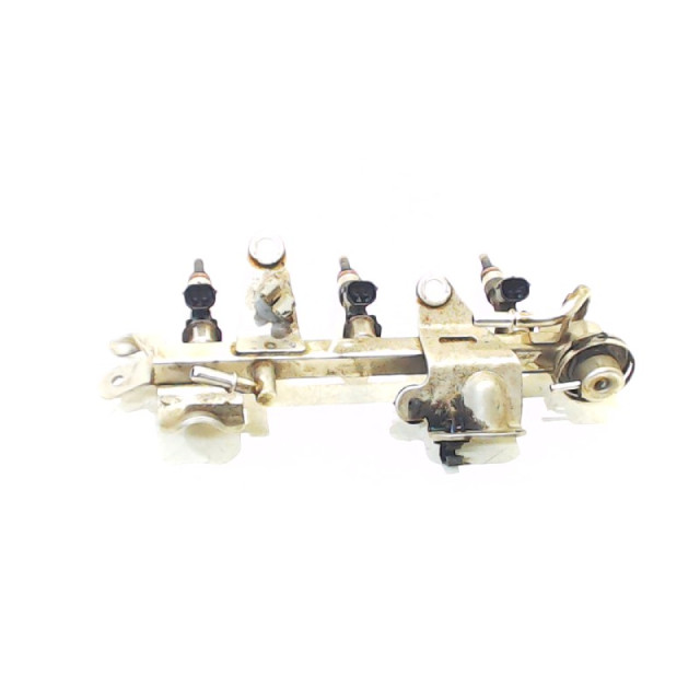Injector rail Renault Clio IV (5R) (2012 - present) Hatchback 0.9 Energy TCE 12V (H4B-A400)