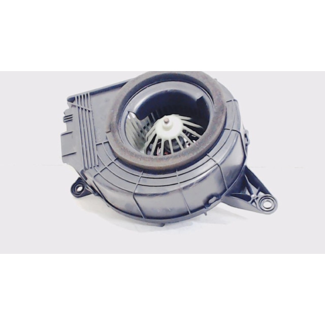 Heater fan motor Mercedes-Benz Vito (639.7) (2006 - 2010) Bus 2.2 109 CDI 16V (OM646.980)