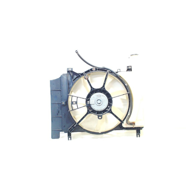 Cooling fan motor Toyota Yaris Verso (P2) (2000 - 2005) MPV 1.5 16V (1NZFE)