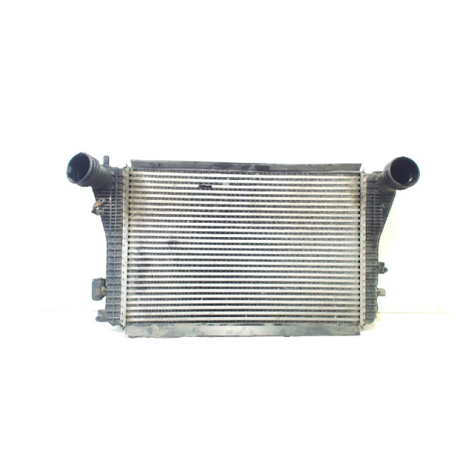 Intercooler radiator Volkswagen Passat Variant (3C5) (2005 - 2010) Combi 2.0 TDI 16V 140 (BKP)