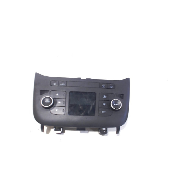 Heater control panel Fiat Punto Evo (199) (2009 - 2012) Hatchback 1.3 JTD Multijet 85 16V (199.B.4000(Euro 5))