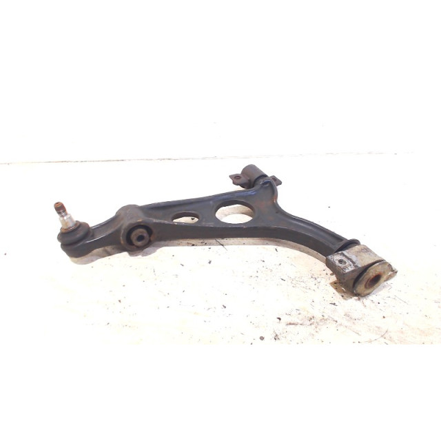 Suspension arm front right Alfa Romeo GT (937) (2003 - 2010) Coupé 2.0 JTS 16V (932.A.2000)