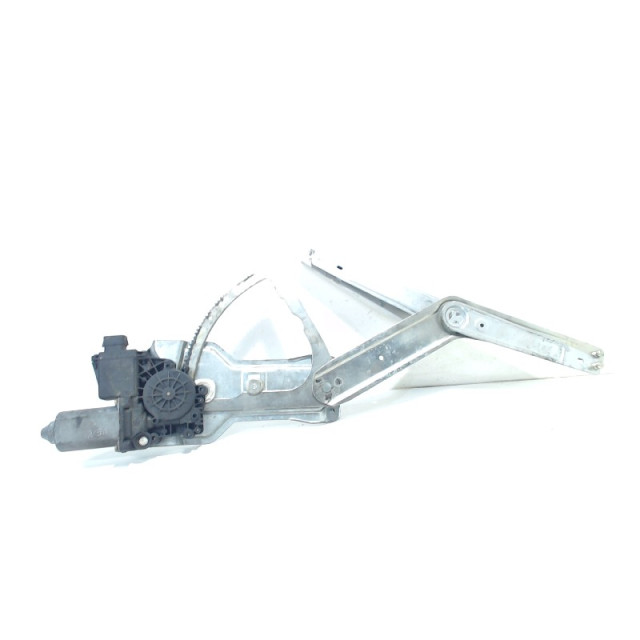 Window mechanism front right Vauxhall / Opel Astra G (F67) (2001 - 2005) Cabrio 2.2 16V (Z22SE(Euro 4))