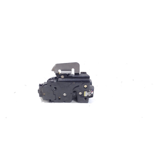 Locking mechanism door electric central locking front right Audi A4 Avant (B6) (2001 - 2005) Combi 1.9 TDI PDE 130 (AWX)