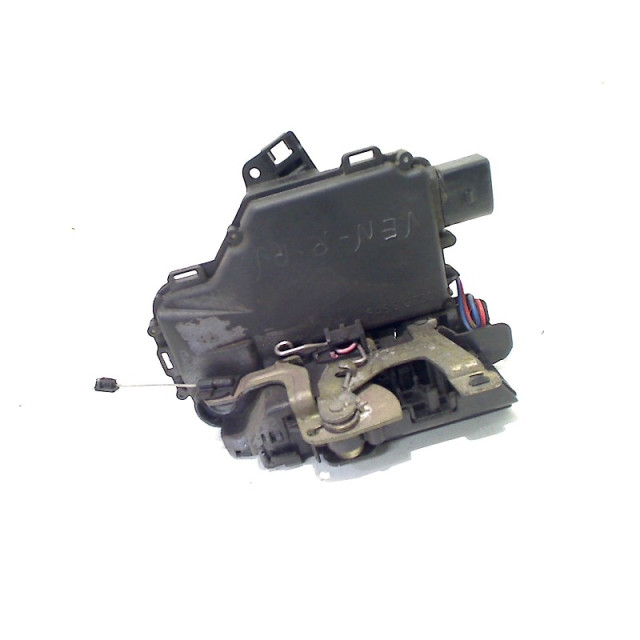 Locking mechanism door electric central locking front right Seat Arosa (6H1) (1997 - 2004) Hatchback 3-drs 1.4 MPi (AUD)