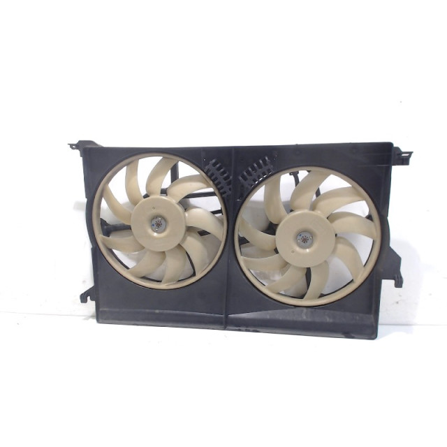 Cooling fan motor Vauxhall / Opel Vectra C GTS (2002 - 2006) Hatchback 5-drs 2.2 DTI 16V (Y22DTR(Euro 3))
