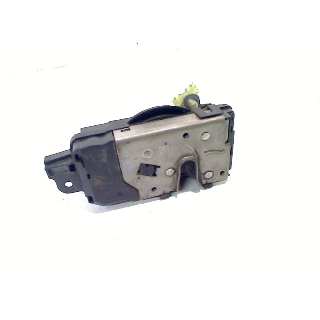 Locking mechanism door electric central locking front right Vauxhall / Opel Tigra Twin Top (2004 - 2010) Cabrio 1.4 16V (Z14XEP)