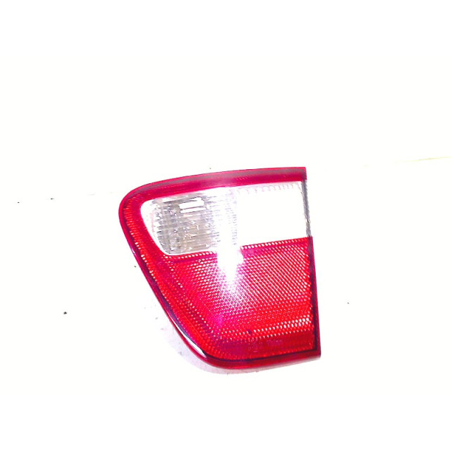 Tail light boot lid right Seat Cordoba (6C2/6K2) (1993 - 2002) Sedan 1.6i CLX,GLX,SE,Latino (ALM)