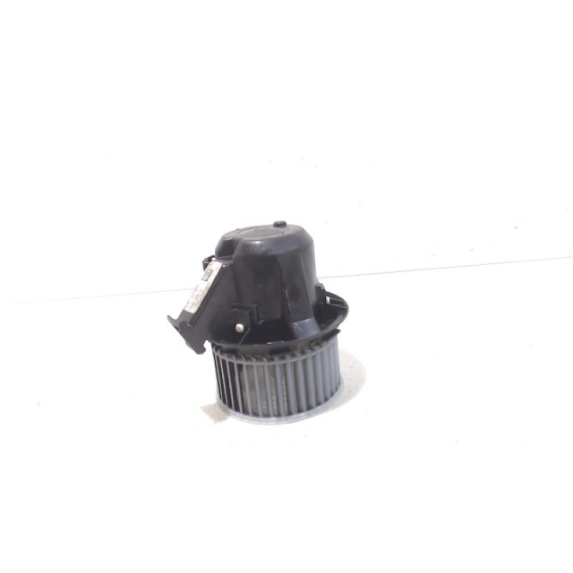 Heater fan motor Smart Fortwo Coupé (451.53) (2014 - present) Hatchback 1.0 12V (M281.920)