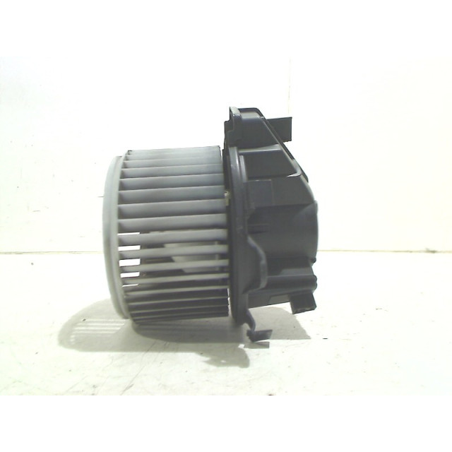 Heater fan motor Fiat Stilo MW (192C) (2004 - 2008) Combi 1.4 16V (843.A.1000(Euro 4)