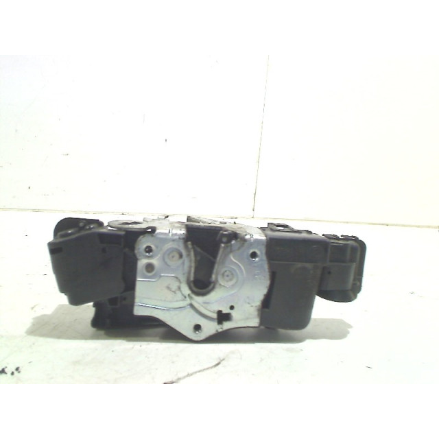 Locking mechanism door electric central locking front right Fiat Stilo MW (192C) (2004 - 2008) Combi 1.4 16V (843.A.1000(Euro 4)