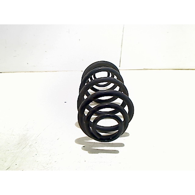 Coil spring rear left or right interchangeable Vauxhall / Opel Signum (F48) (2003 - 2008) Hatchback 5-drs 2.2 direct 16V (Z22YH(Euro 4))