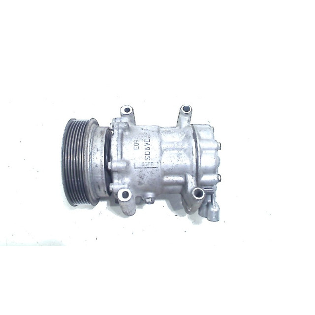 Air conditioning pump Renault Clio III (BR/CR) (2005 - 2012) Hatchback 1.2 16V 75 (D4F-740)