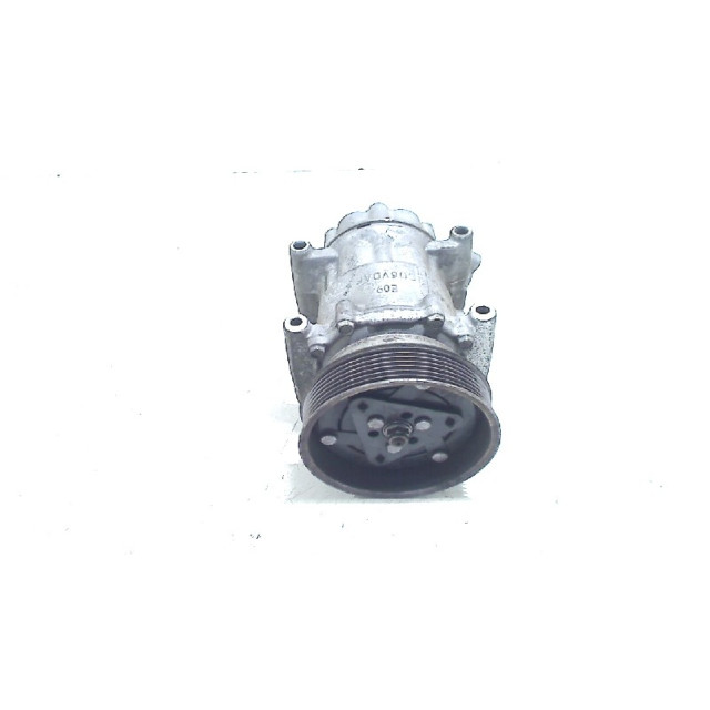 Air conditioning pump Renault Clio III (BR/CR) (2005 - 2012) Hatchback 1.2 16V 75 (D4F-740)