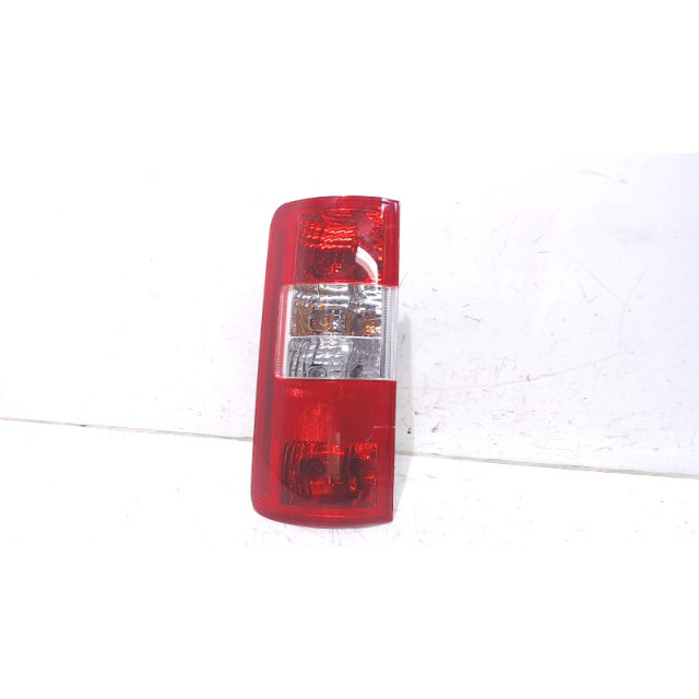 Taillight outside left Ford Transit Connect (2002 - 2013) Van 1.8 TDCi 90 (R3PA(Euro 4))