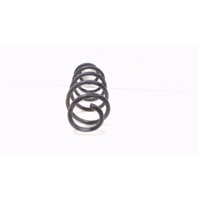 Coil spring rear left or right interchangeable Toyota Yaris III (P13) (2015 - 2020) Hatchback 1.5 16V Hybrid (1NZ-FXE)