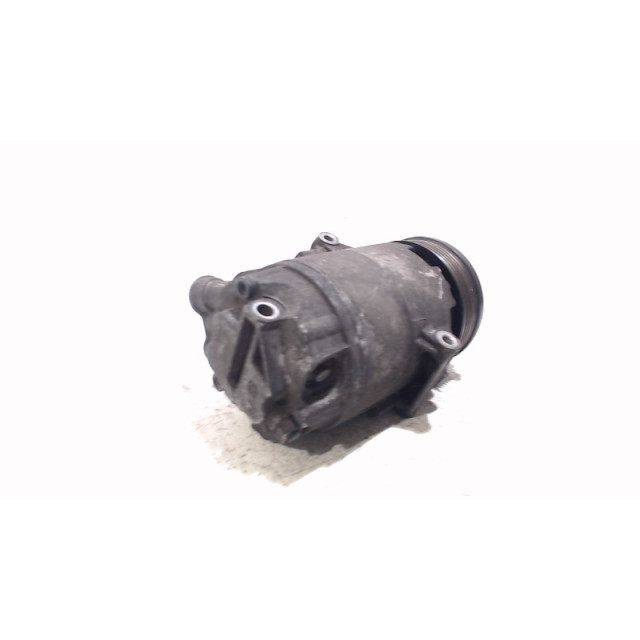 Air conditioning pump Vauxhall / Opel Astra H (L48) (2004 - 2009) Hatchback 5-drs 1.7 CDTi 16V (Z17DTH)