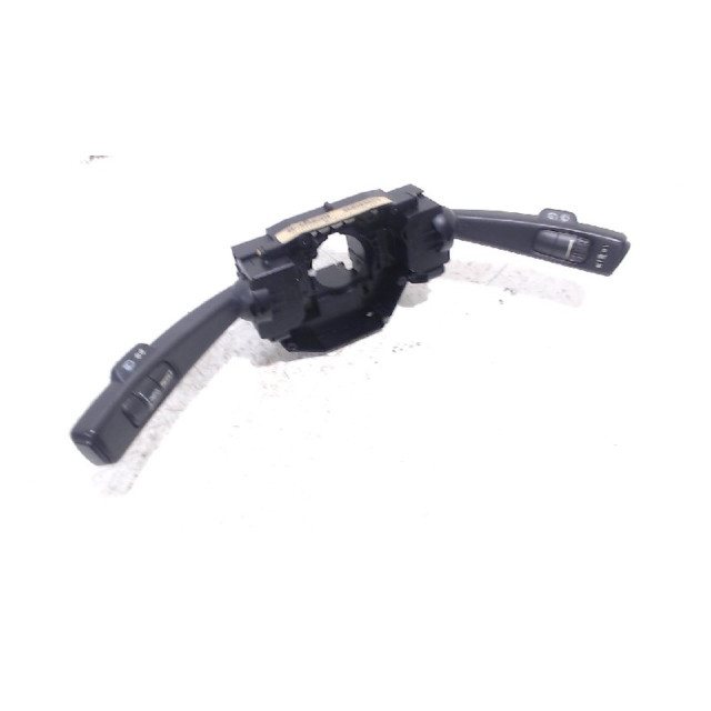 Combination switch Volvo V50 (MW) (2004 - 2010) 2.0 D 16V (D4204T(Euro 3))