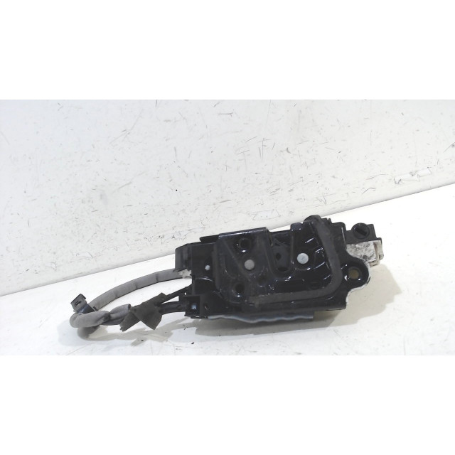 Locking mechanism door electric central locking front right Seat Ibiza IV SC (6J1) (2010 - 2015) Hatchback 3-drs 1.2 TSI (CBZB)
