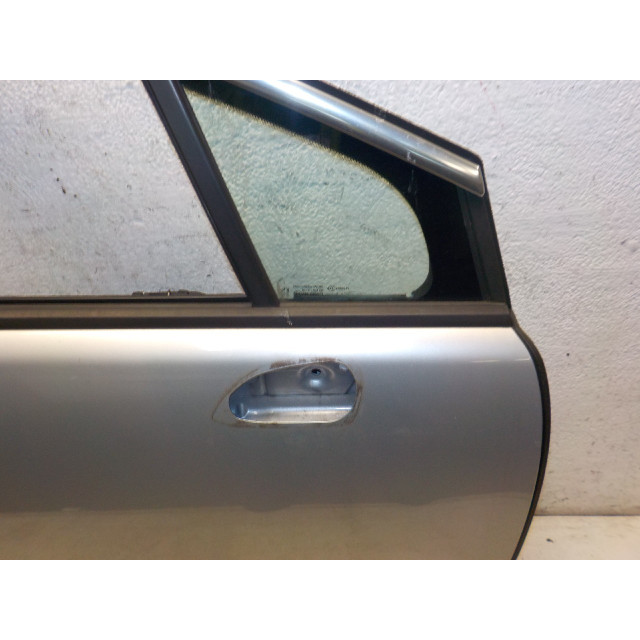 Door front right Peugeot 3008 I (0U/HU) (2013 - 2016) MPV 1.6 HDiF 16V (DV6C(9HD))