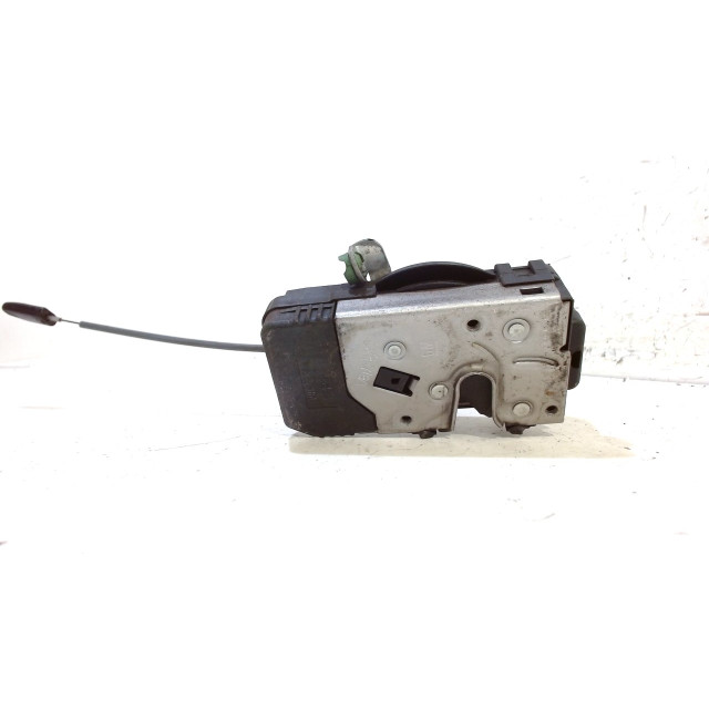 Locking mechanism door electric central locking front right Vauxhall / Opel Zafira (F75) (2002 - 2005) MPV 2.0 16V Turbo OPC (Z20LET(Euro 4))