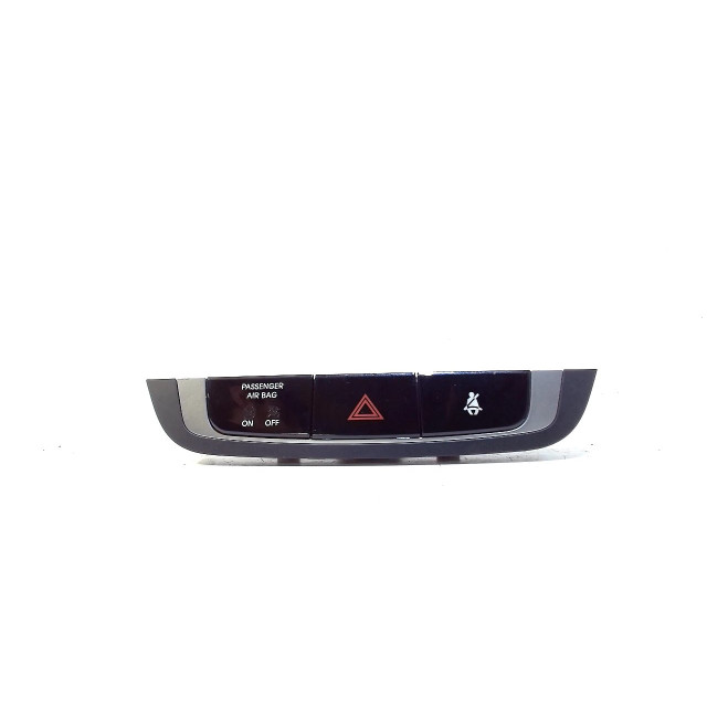 Hazard light switch Hyundai iX35 (LM) (2012 - 2015) SUV 2.0 CRDi 16V (D4HA)