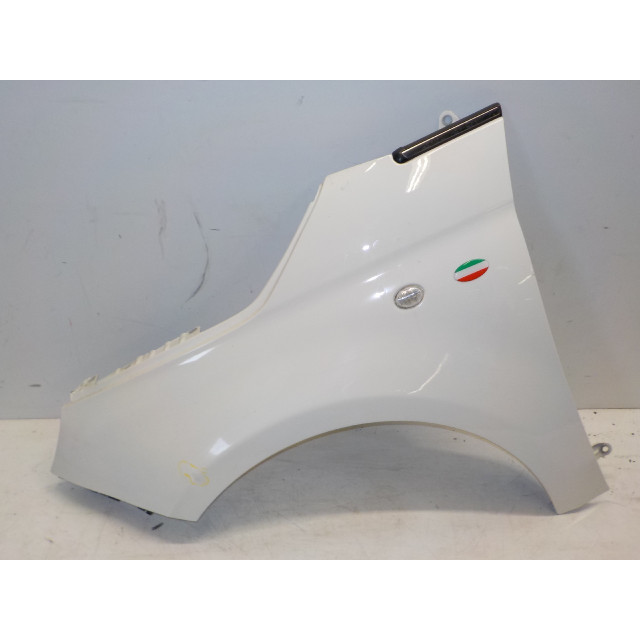 Front wing left Fiat 500 (312) (2010 - present) 500 Hatchback 0.9 TwinAir 85 (312.A.2000)